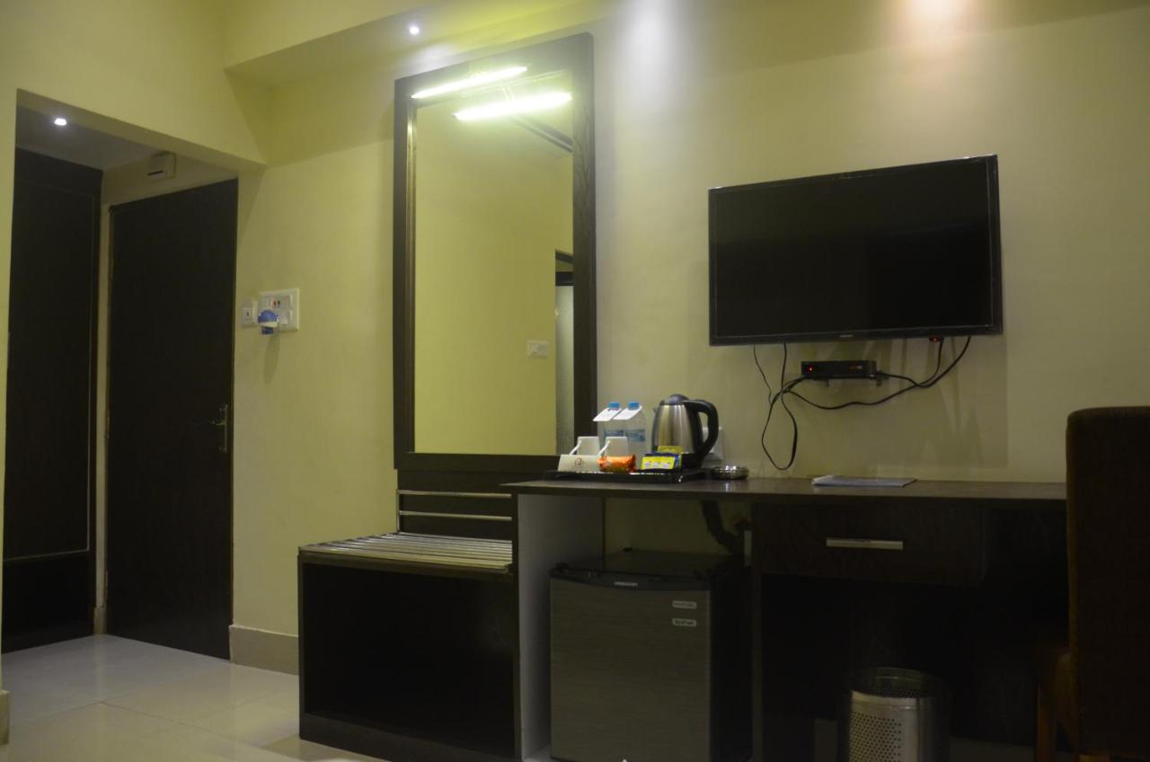 Hotel Pritika Durgāpur Zewnętrze zdjęcie