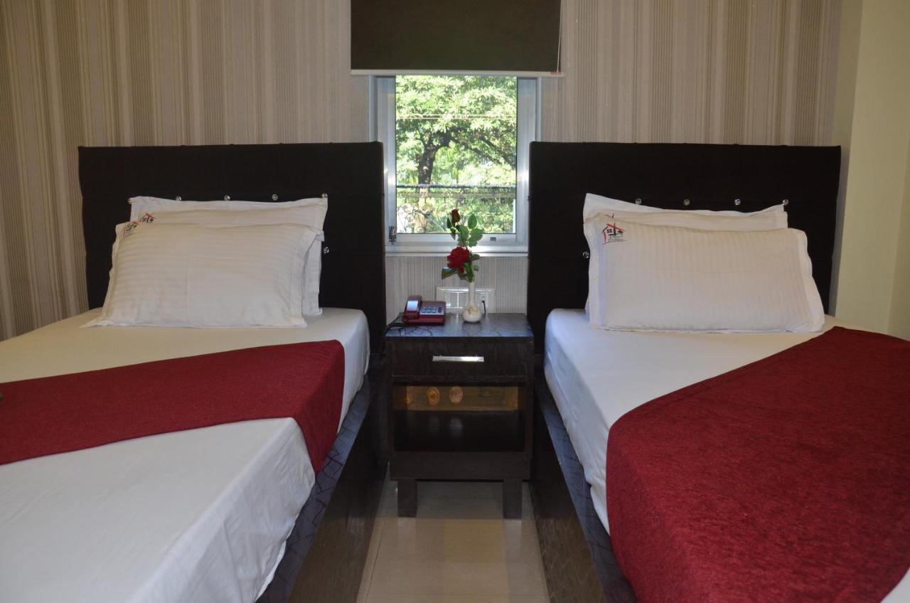 Hotel Pritika Durgāpur Zewnętrze zdjęcie